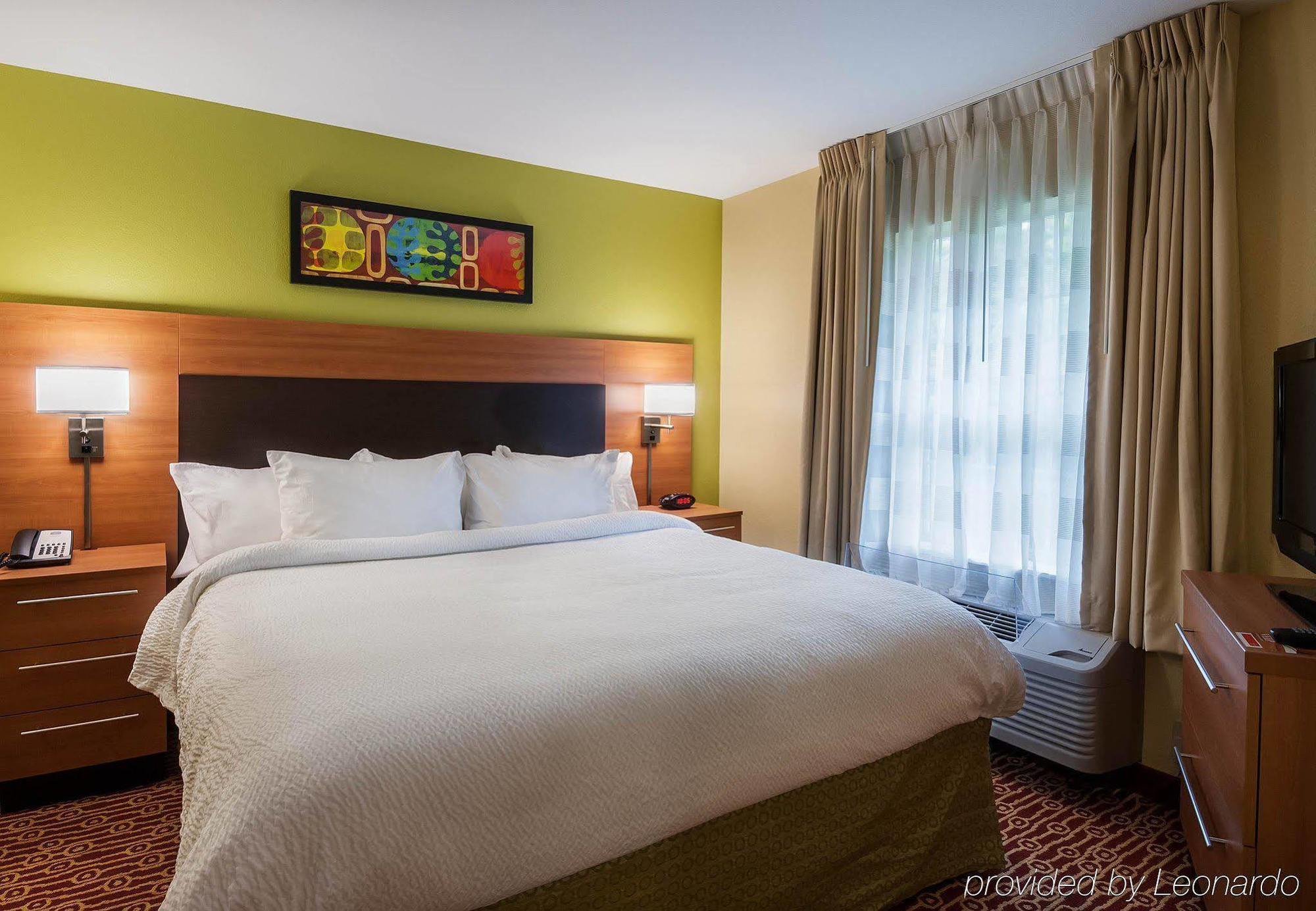 Towneplace Suites By Marriott Baton Rouge South Exterior foto